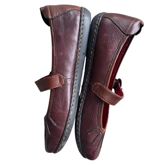 Born 2 Tone Reddish Brown Mary Jane Flats 9 - Picture 11 of 12
